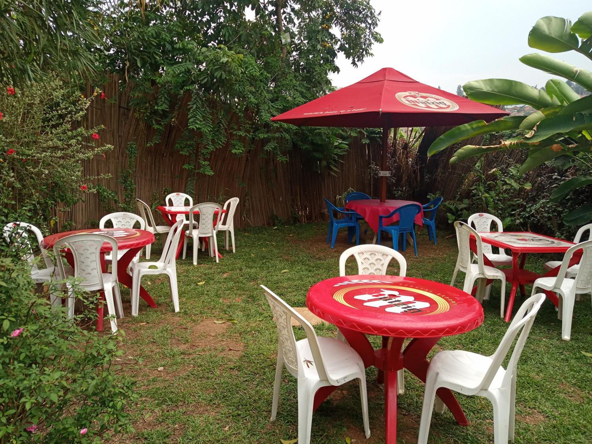 Colours Club And Spa Kigali Eksteriør billede