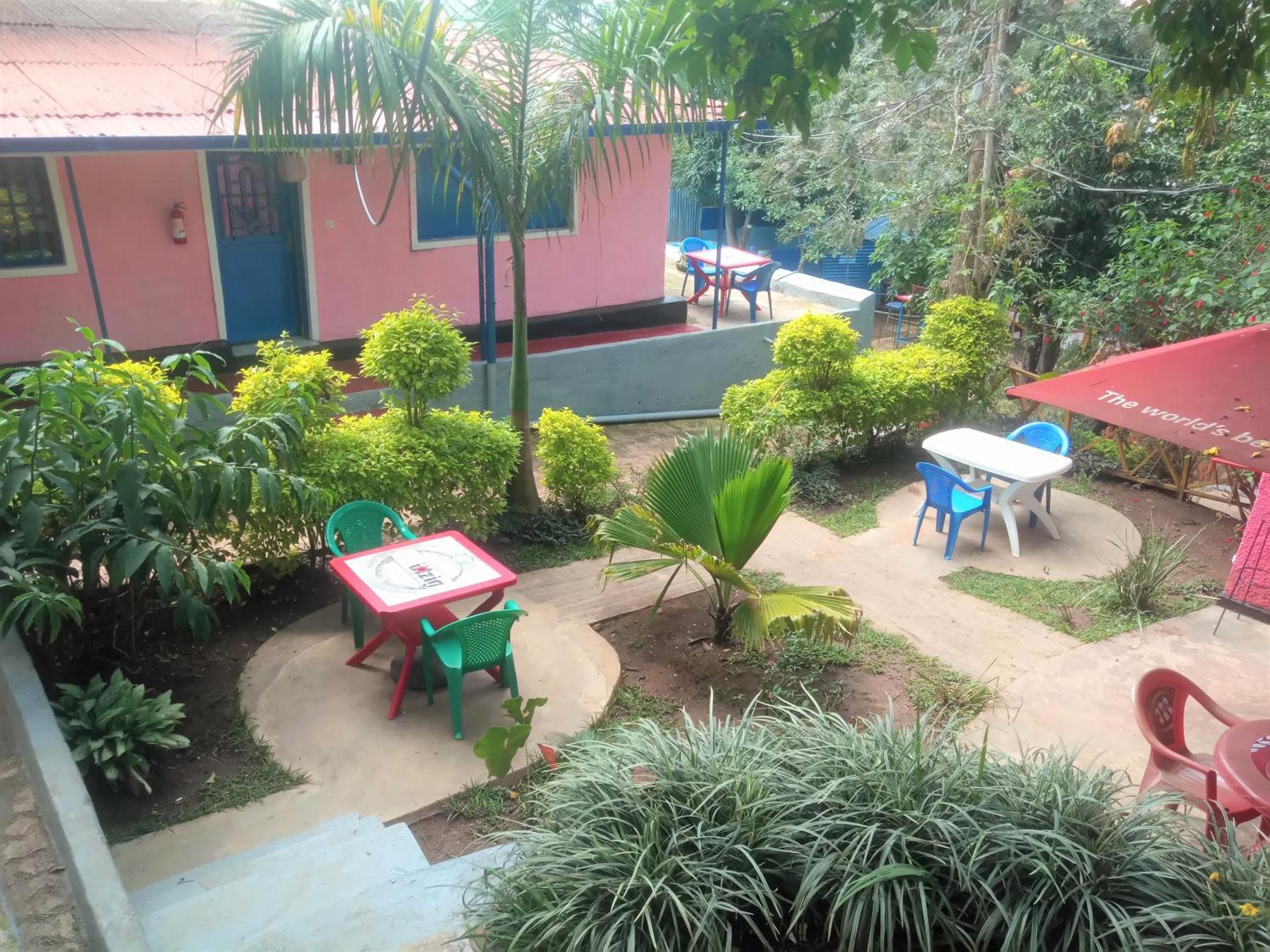 Colours Club And Spa Kigali Eksteriør billede